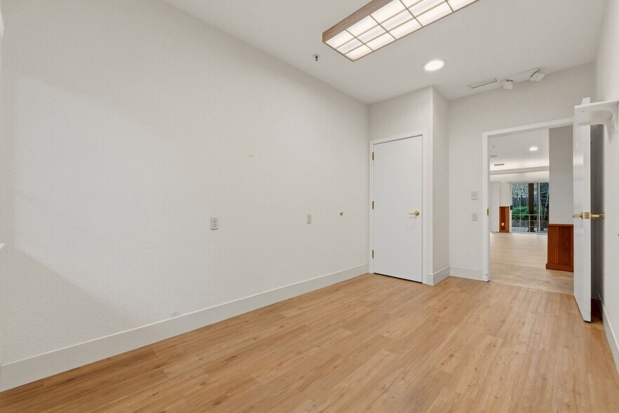 More Photos Of 24954 Cypress Ave, Hayward Multifamily For Sale