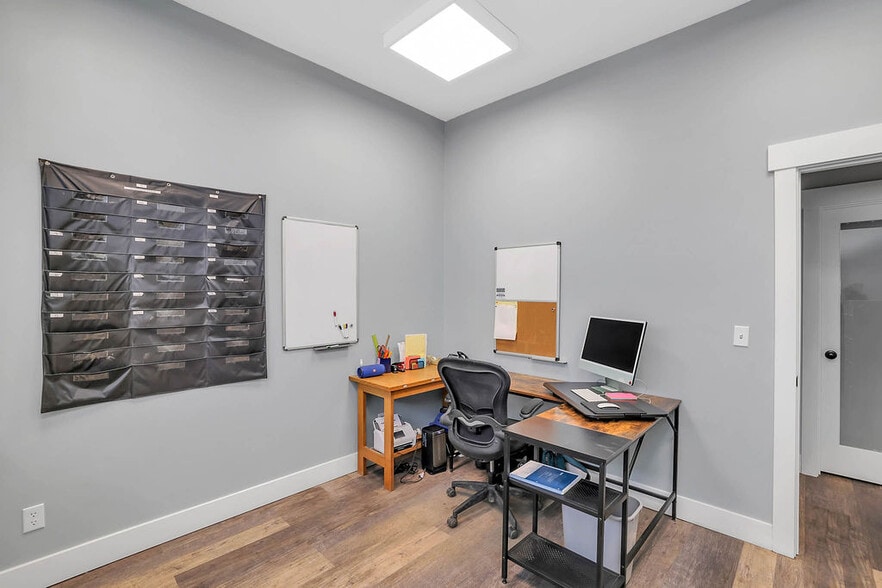 More Photos Of 105 E Jacob St, McCall Service For Sale