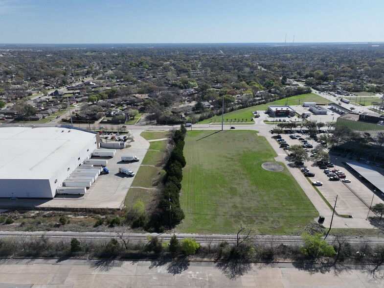 More Photos Of 1849 Shiloh rd, Garland Industrial For Sale