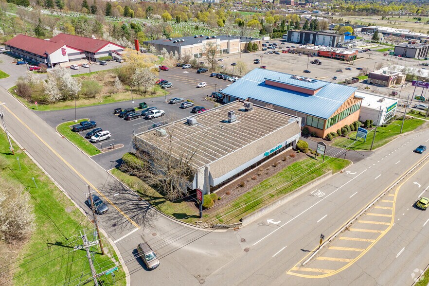 More Photos Of 310 Reynolds Rd, Johnson City General Retail For Sale