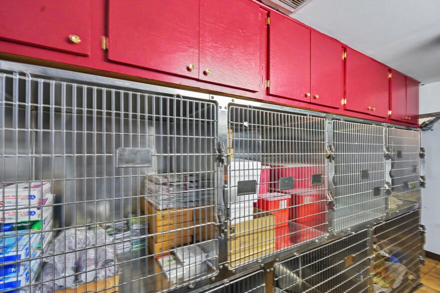 More Photos Of 317 Highway 35 N, Neptune City Veterinarian Kennel For Sale