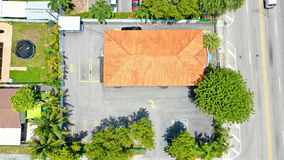 More Photos Of 1831 NW 7th St, Miami Medical For Lease