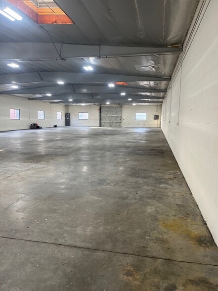 More Photos Of 1751 N Floradale Ave, South El Monte Warehouse For Lease