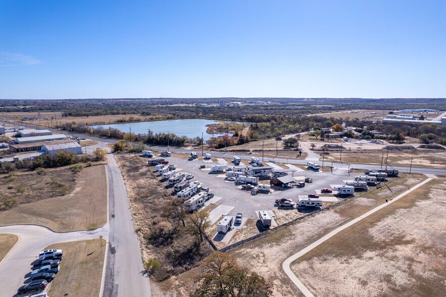 More Photos Of 2600 Morris Sheppard Dr, Brownwood Specialty For Sale