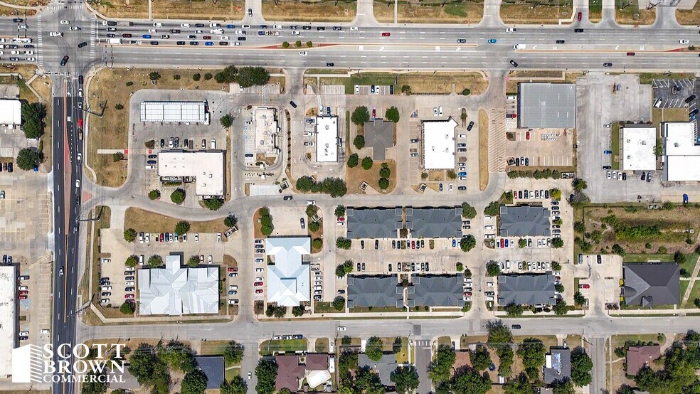 More Photos Of 2214 Emery St, Denton Office For Lease
