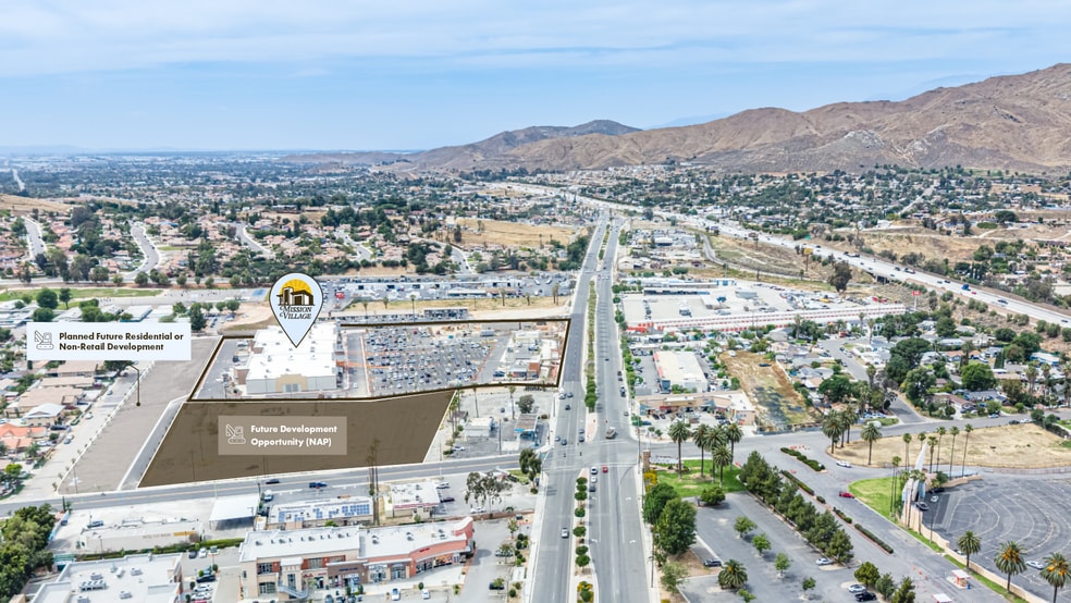 More Photos Of 6348 Mission Blvd, Jurupa Valley Storefront For Sale