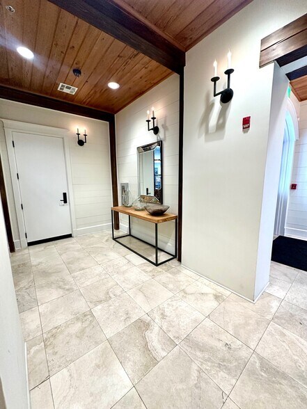 More Photos Of 249 Mack Bayou Loop, Santa Rosa Beach Medical For Sale