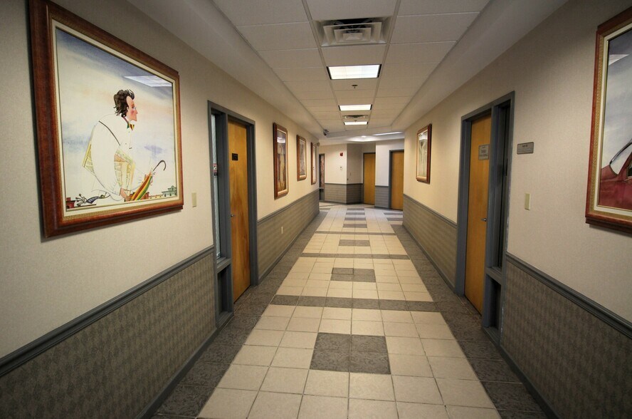 More Photos Of 612 Main St, Stroudsburg Loft Creative Space For Lease