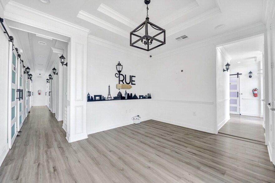 More Photos Of 440 Cobia Dr, Katy Office Residential For Sale