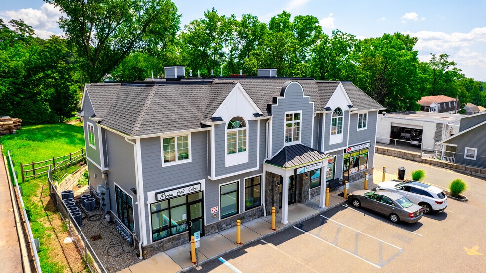 More Photos Of 180-184 Godwin Ave, Midland Park General Retail For Sale