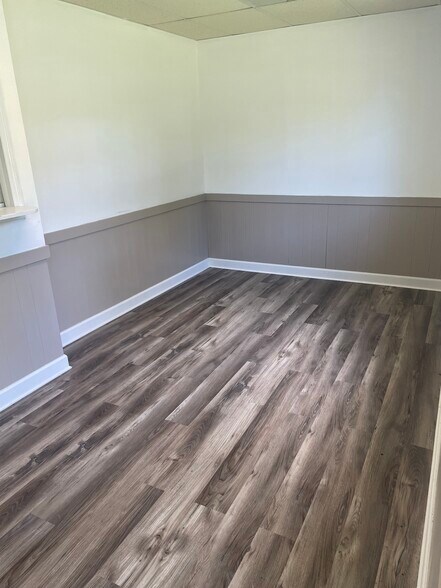 More Photos Of 30 W Liberty St, York Office For Lease