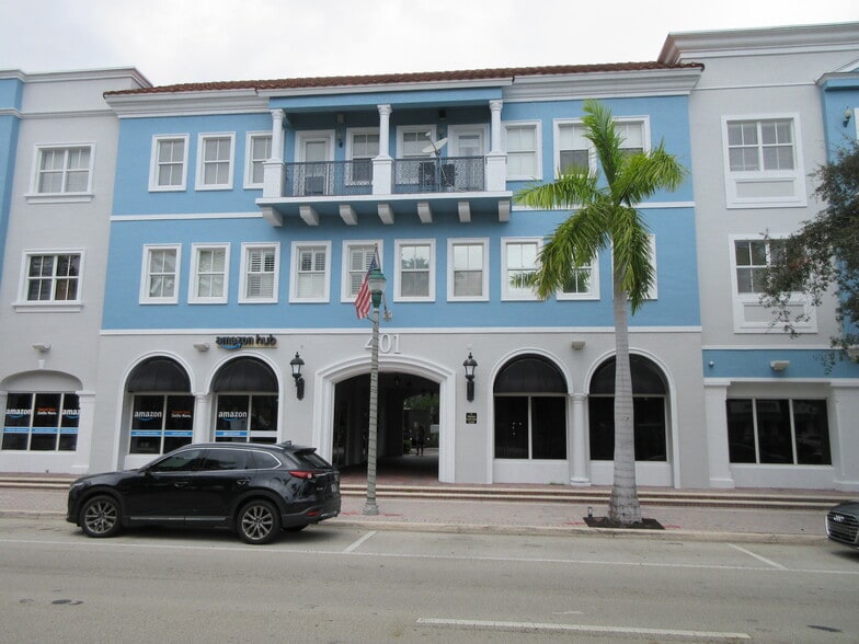 More Photos Of 401 W Atlantic Ave, Delray Beach Storefront Retail Office For Lease