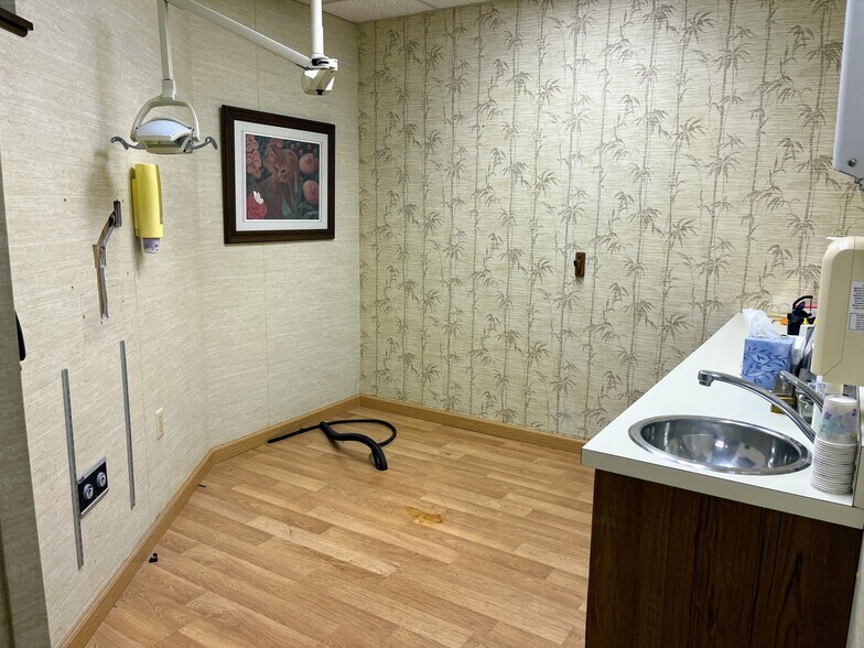 More Photos Of 2000 Valley Forge Cir, King Of Prussia Apartments For Sale
