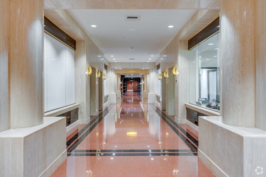 More Photos Of 550 Biltmore Way, Coral Gables Office For Lease