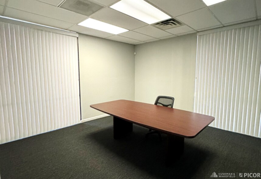 More Photos Of 2020 N Forbes Blvd, Tucson Office For Lease