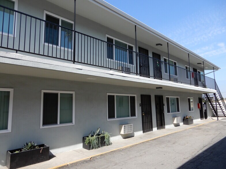More Photos Of 9545 Flower St, Bellflower Apartments For Sale