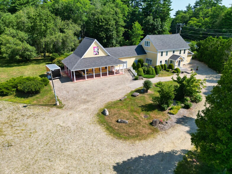 More Photos Of 146 Calef Hwy, Barrington Flex For Sale