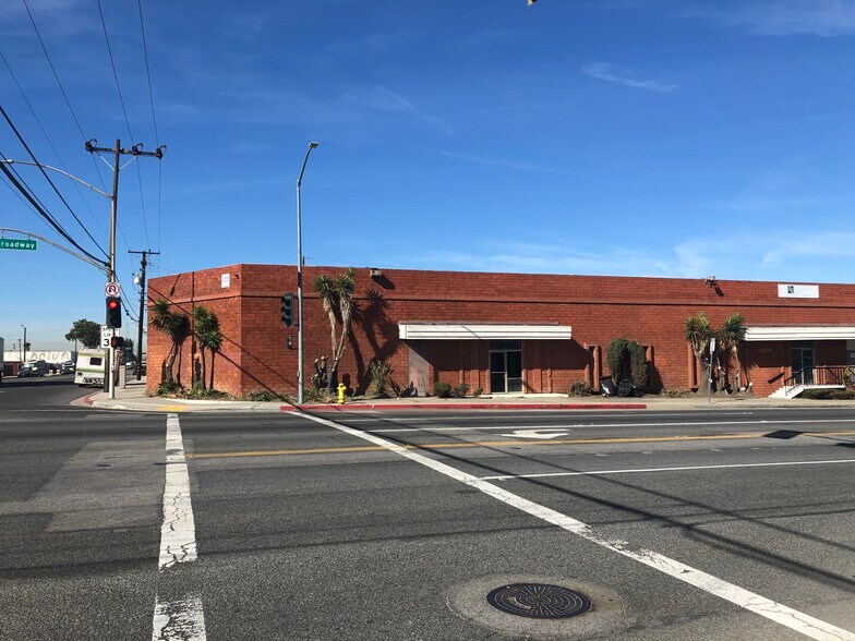 Primary Photo Of 13435 S Broadway, Los Angeles Warehouse For Sale