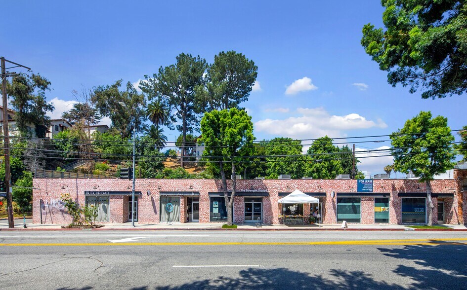 Primary Photo Of 301-343 N Glendale Blvd, Los Angeles Storefront For Lease