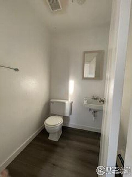 More Photos Of 3328 McConnell Dr, Laporte Apartments For Sale