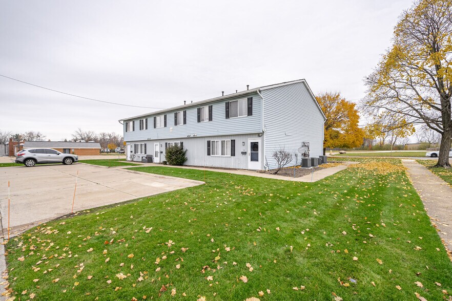 More Photos Of 1450 Broadway Ave, Bedford Apartments For Sale