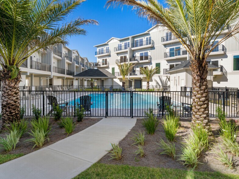 More Photos Of 2254 W Highway 98, Port Saint Joe Apartments For Sale