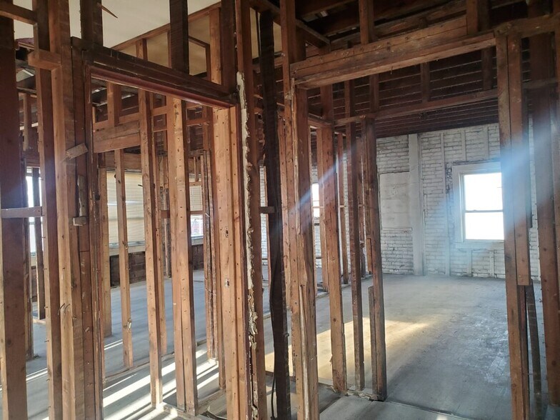 More Photos Of 3608 Euclid Ave, Cleveland Office Residential For Sale