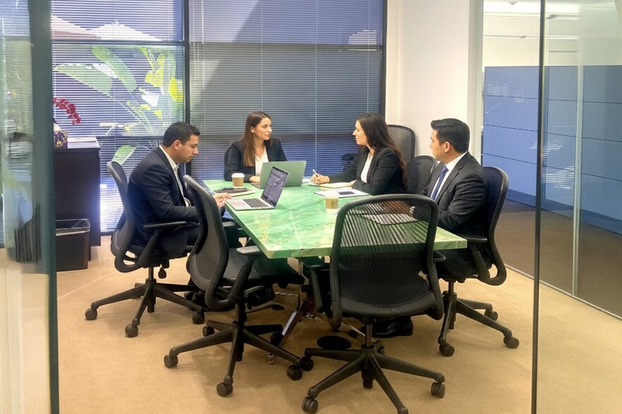 More Photos Of 475 Washington Blvd, Marina Del Rey Office For Lease