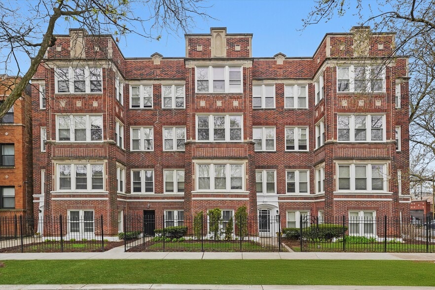 More Photos Of 4952-4956 N Ridgeway Ave, Chicago Apartments For Sale