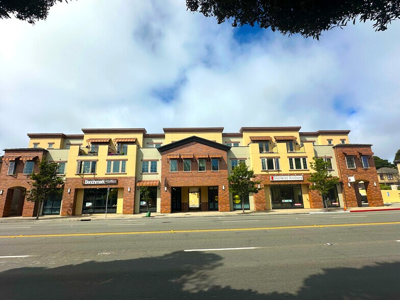 More Photos Of 131 Lighthouse Ave, Monterey Apartments For Lease