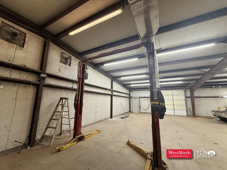 More Photos Of 3701 N Frankford Ave, Lubbock Industrial For Sale