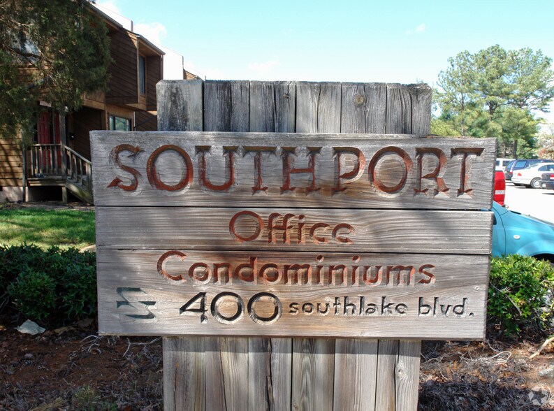 More Photos Of 400 Southlake Blvd, Richmond Office For Lease