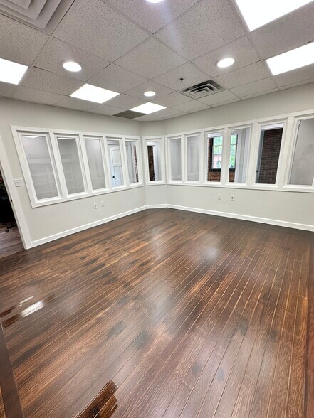 More Photos Of 12 Damonmill Sq, Concord Loft Creative Space For Lease