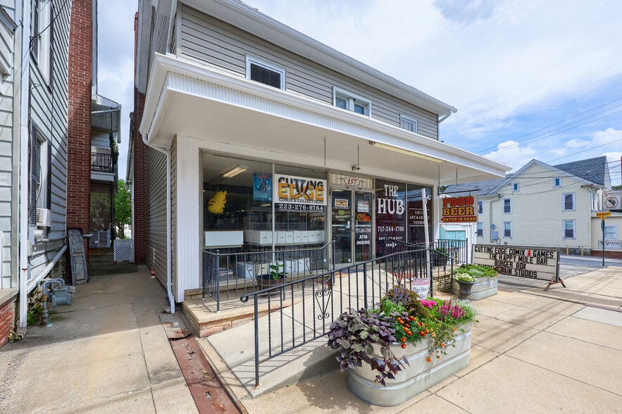 More Photos Of 157 E Broadway, Red Lion Restaurant For Sale