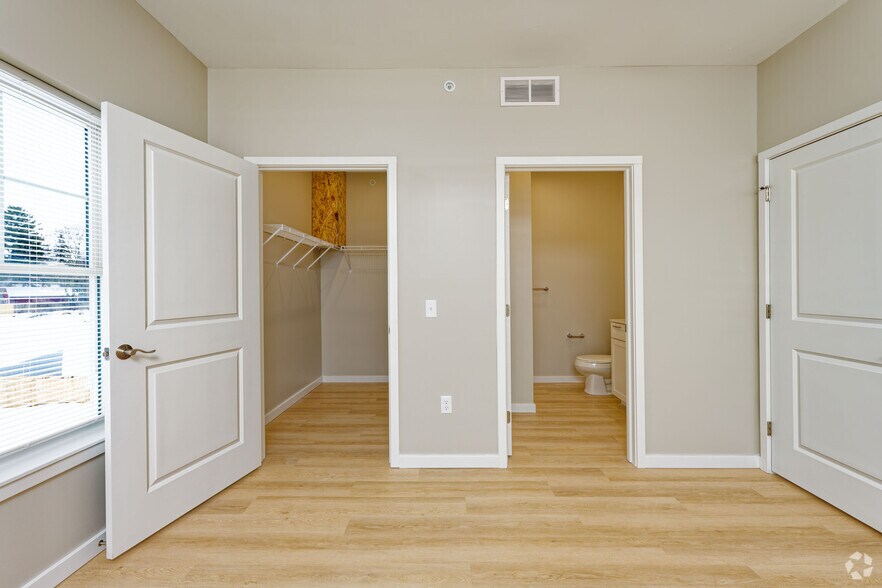 More Photos Of 32 Buffalo St, Churchville Apartments For Sale