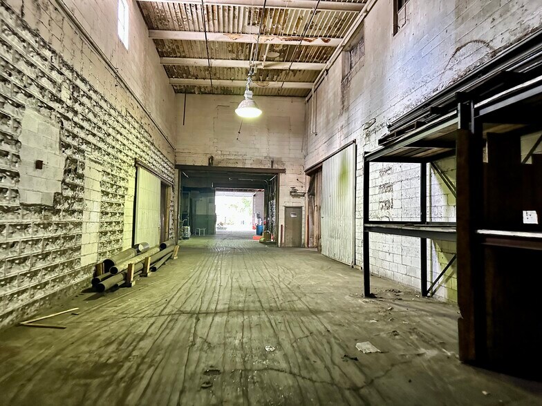 More Photos Of 212 S Pine River St, Ithaca Industrial For Sale