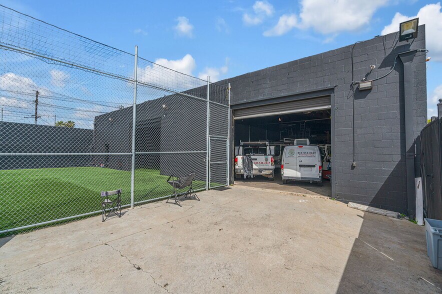 More Photos Of 3030 Martin Luther King Jr Blvd, Lynwood Freestanding For Lease