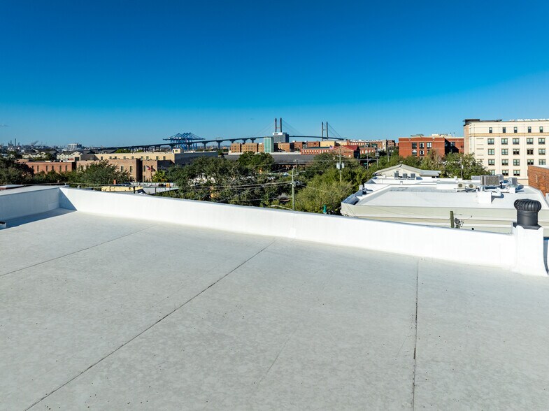 More Photos Of 408-410 Martin Luther King Jr Blvd, Savannah Storefront Retail Residential For Sale