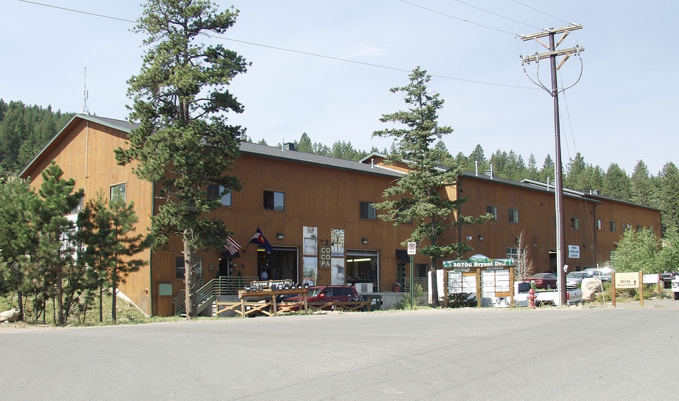 More Photos Of 30706 Bryant Dr, Evergreen Warehouse For Lease