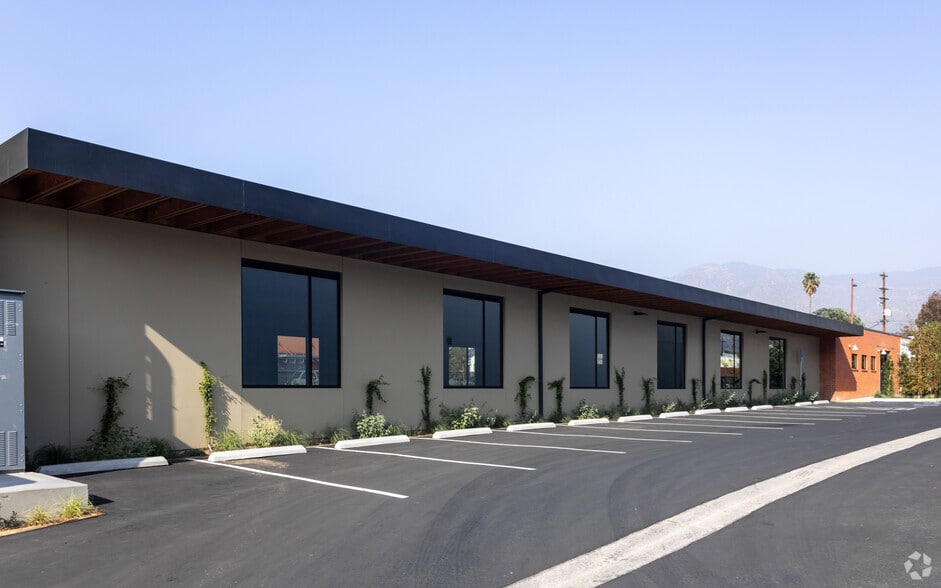 More Photos Of , Glendale Unknown For Sale