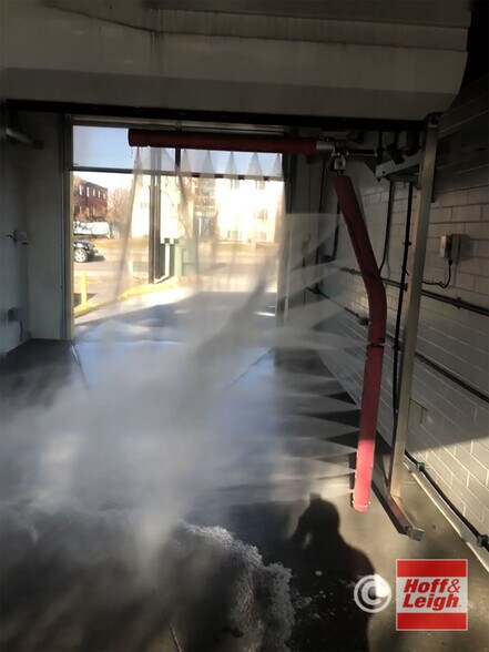 More Photos Of 90 W Belleview Ave, Englewood Carwash For Sale