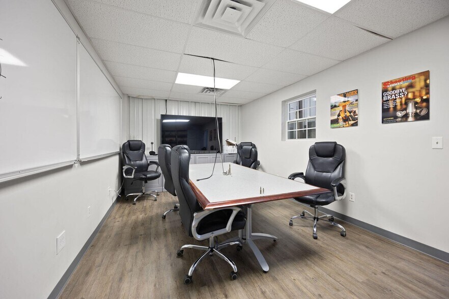 More Photos Of , Eubank Industrial For Sale