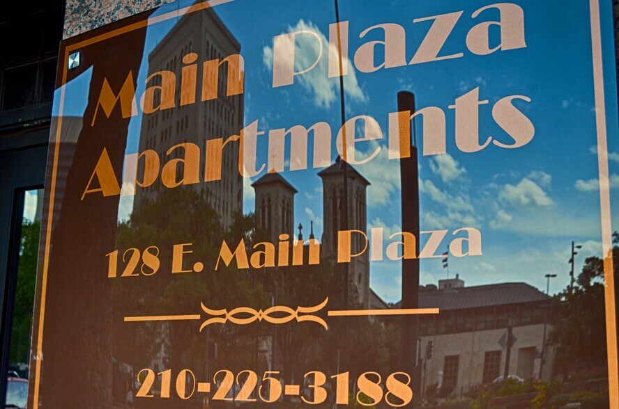 More Photos Of 126 E Main Plz, San Antonio Apartments For Sale