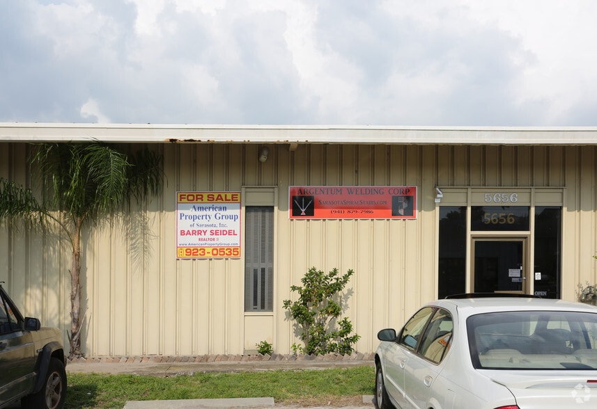 More Photos Of 5656 Lawton Dr, Sarasota Warehouse For Lease