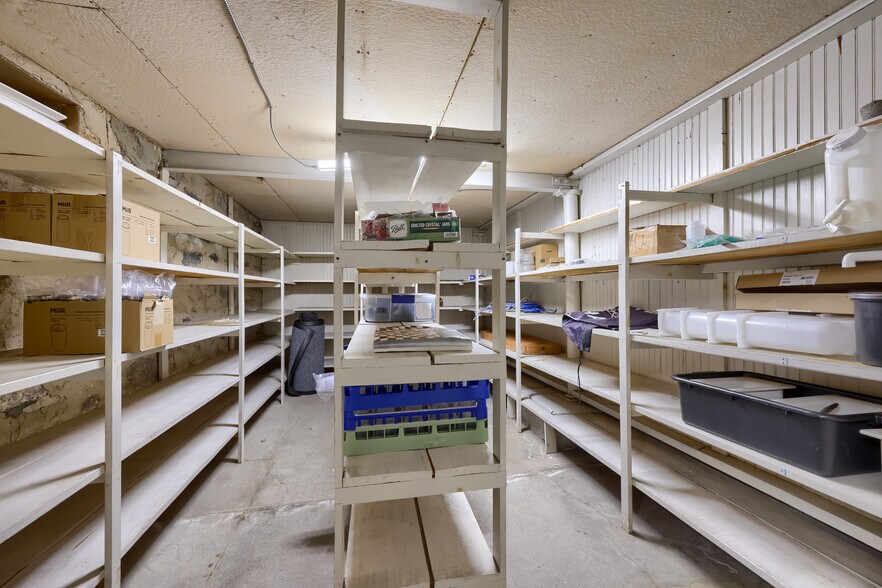 More Photos Of 1-7 W Main St, Mount Joy Bank For Sale