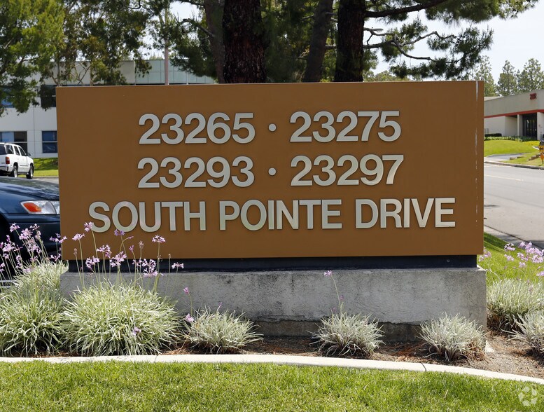 More Photos Of 23275 South Pointe Dr, Laguna Hills Office For Lease
