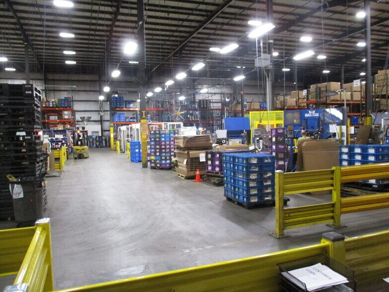 More Photos Of 1111 Wallen Ave SW, Grand Rapids Warehouse For Sale