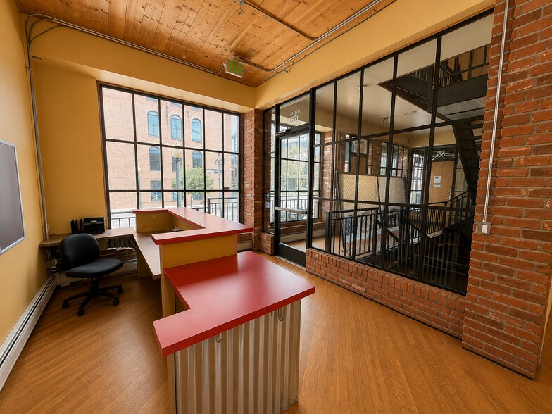 More Photos Of 1962 Blake St, Denver Storefront Retail Office For Lease