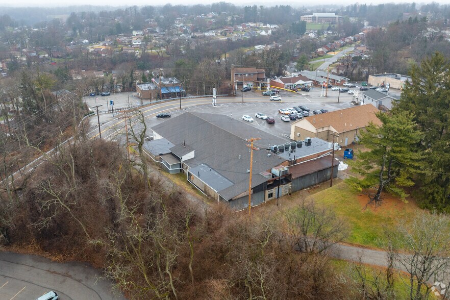 More Photos Of 631-649 Old Clairton Rd, Pittsburgh Storefront For Lease
