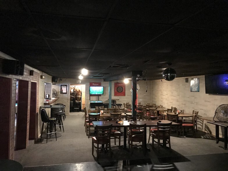 More Photos Of 6337 San Juan Ave, Jacksonville Bar For Sale